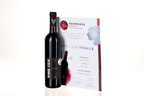 MERLOT BARRIQUE 2022 Víno Čejč (5ks + 1ks ZDARMA)